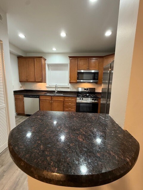 Foto del edificio - 2003 W Fargo Ave