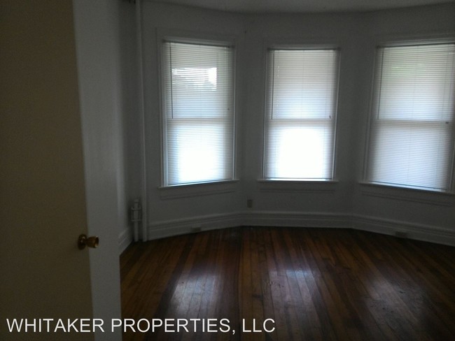 Building Photo - 20 Parnell Ave