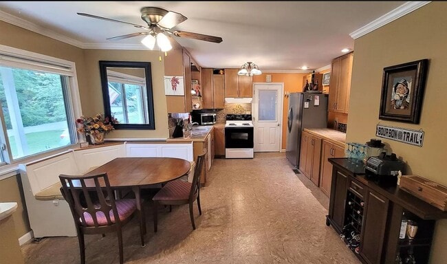 Foto del edificio - Darling *UNFURNISHED* two bedroom / 2 bath home located in the middle of beautiful Fairfield Glade.