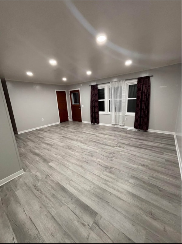 Building Photo - 400 Barth Ave