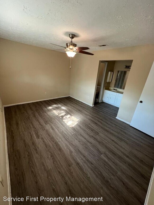 Foto del edificio - 3 br, 2 bath House - 7323 Wovenwood Lane