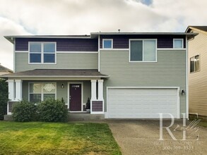 Building Photo - 2537 SW Siskin Cir