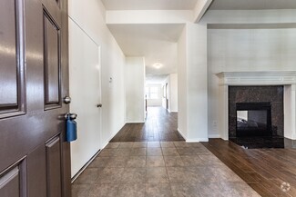 Building Photo - 913 Boxelder Pointe