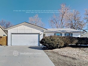 Building Photo - 975 E 7th Ave