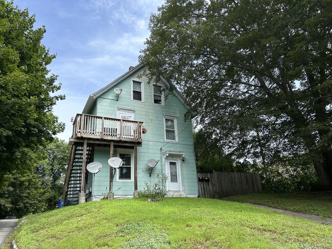 Building Photo - 58 Smith Ave