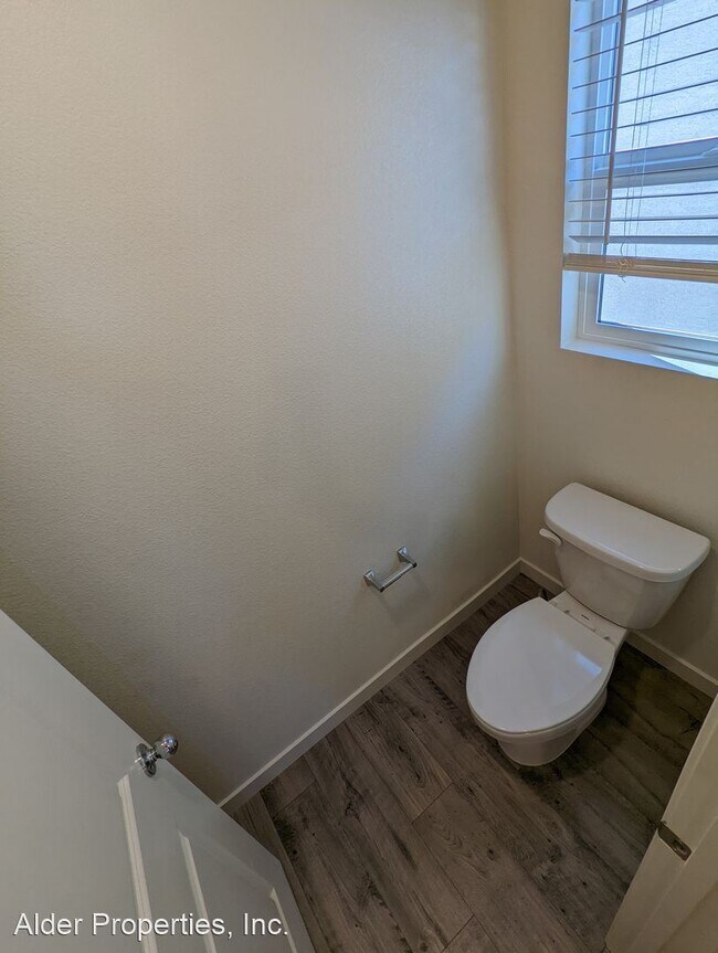 Building Photo - 3 br, 2.5 bath House - 448 Antares St