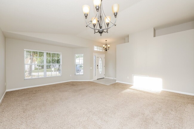 Foto del edificio - 25150 Lexington Oaks Blvd