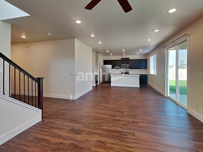 Foto del edificio - 9290 W Dove Creek St