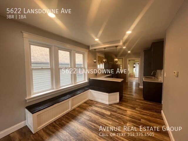 Building Photo - 5622 Lansdowne Ave