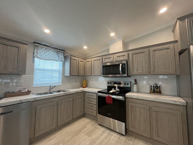 Foto del edificio - 142 Bimini Cay Cir