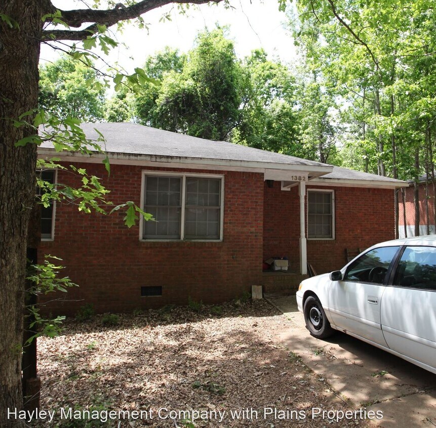 1382 Kent Dr, Auburn, AL 36830 House Rental in Auburn, AL