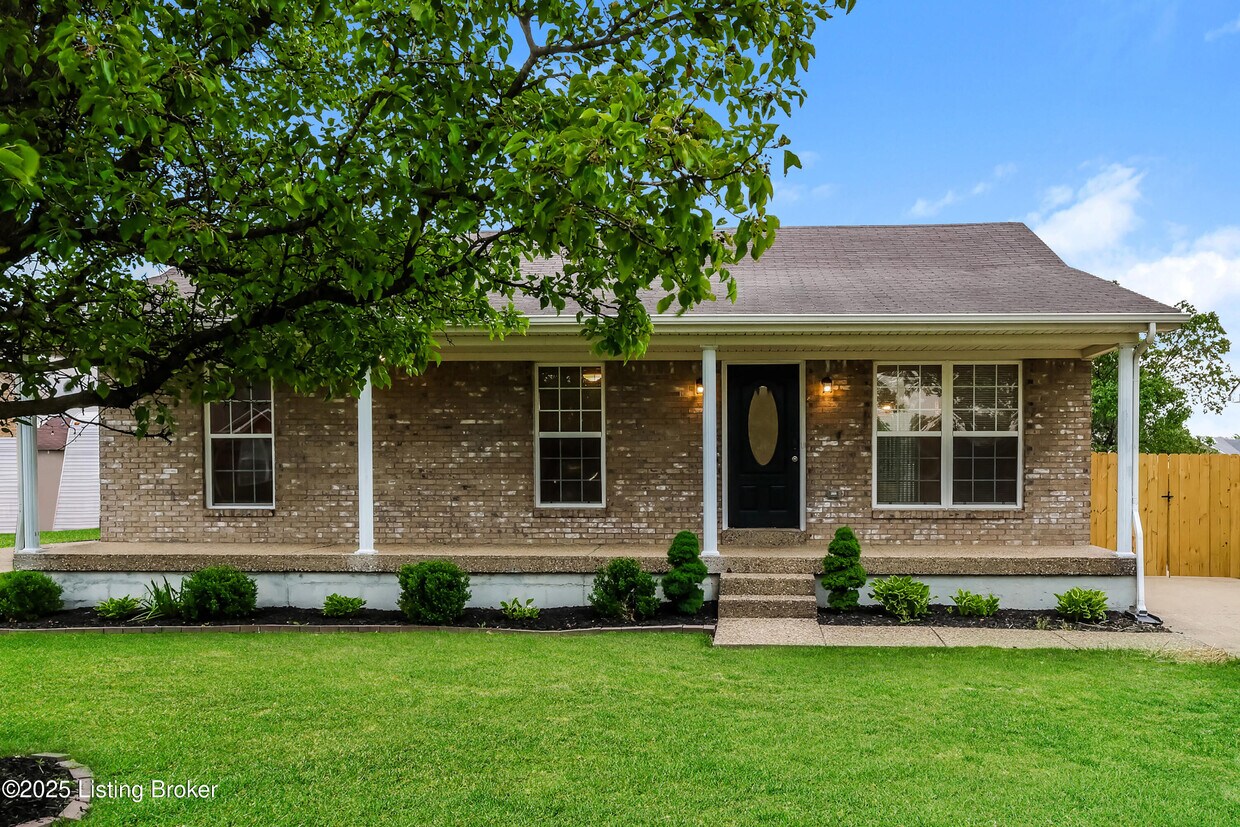 Foto principal - 277 Drake Dr