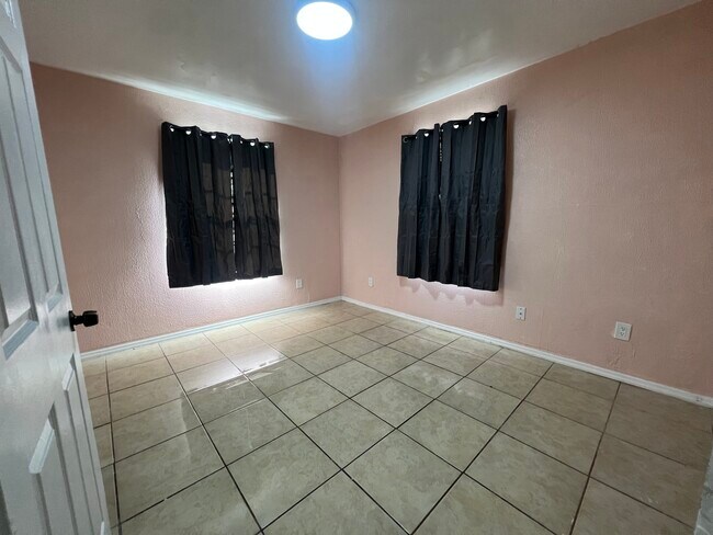 Foto del edificio - 855 21st Ave S