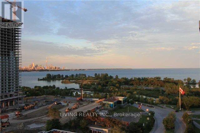 Primary Photo - 2200-2200 Lake Shore Blvd W