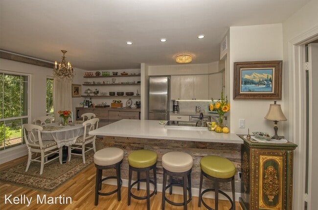 Foto del edificio - 1 br, 1.5 bath House - 5225 N 24th St #205