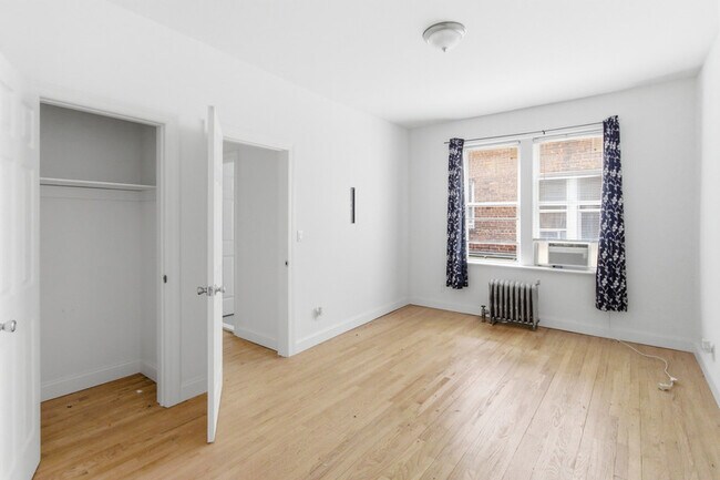 Photo - 649 Chancellor Ave Apartment