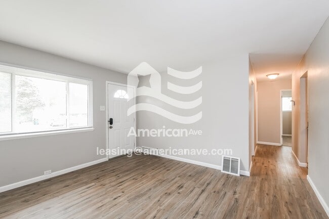 Foto del edificio - 137 Glen Garry Rd
