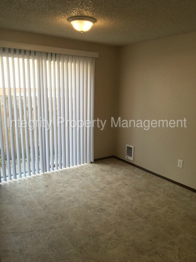 Foto del edificio - 1619 E Fairbanks St