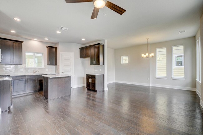 Foto del edificio - Gorgeous Condo in Edgewick!