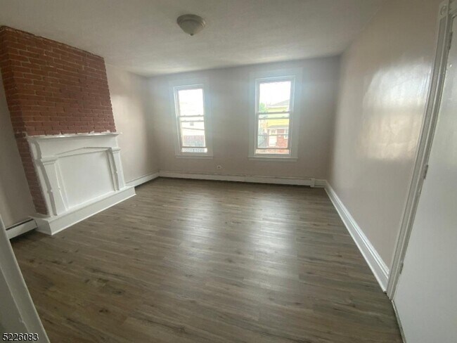 Foto del edificio - 331 Sussex St