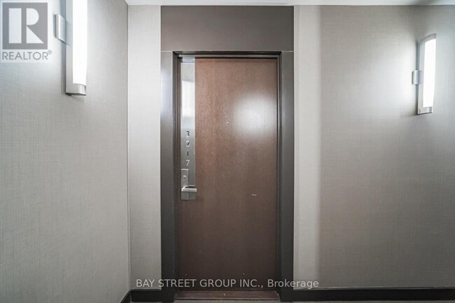 Building Photo - 70 Temperance St