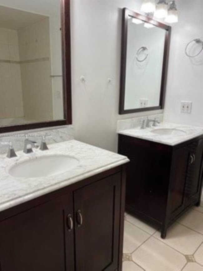 Building Photo - 5780 SW 59th Pl