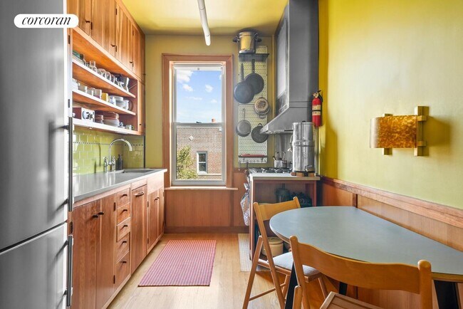 Foto del edificio - 4002 7th Ave