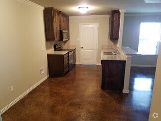 Building Photo - 105 Crossfire Ct