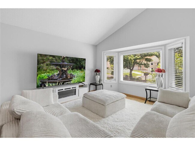 Building Photo - 9887 Ilex St NW