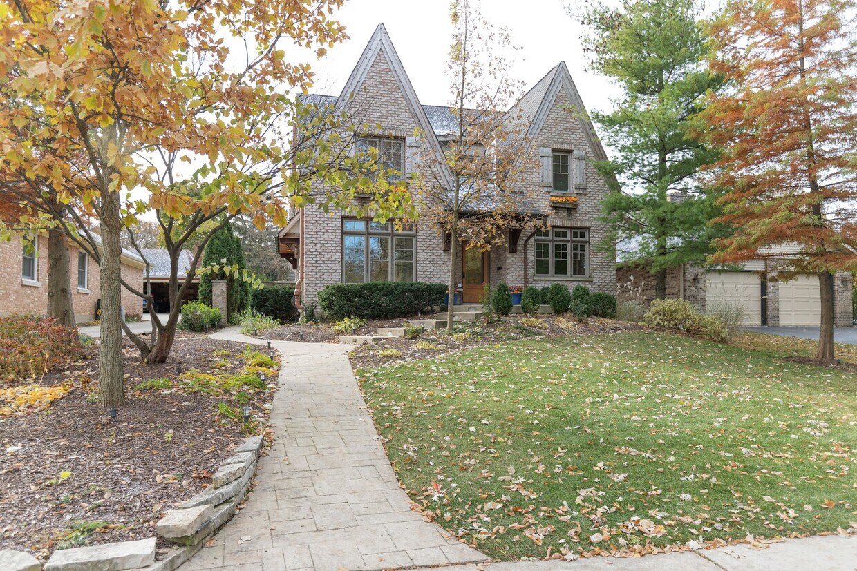 Foto principal - 1351 Chestnut St