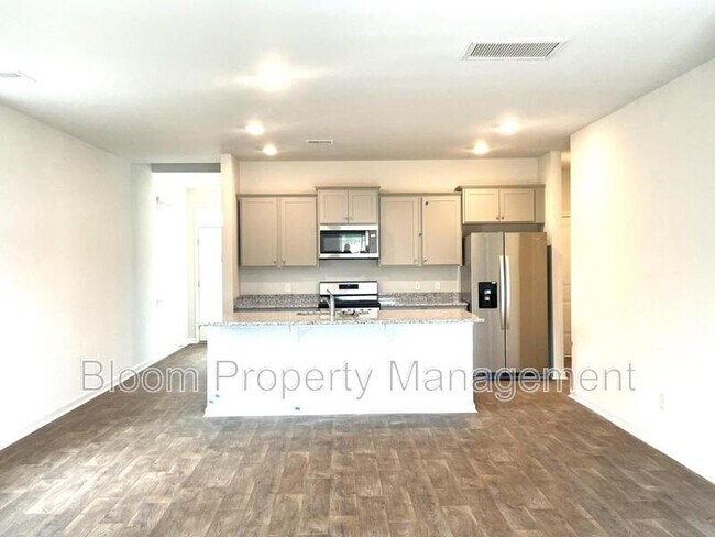 Foto del edificio - 216 North Light Way