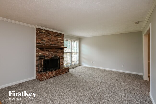 Building Photo - 2912 Timberline Rd
