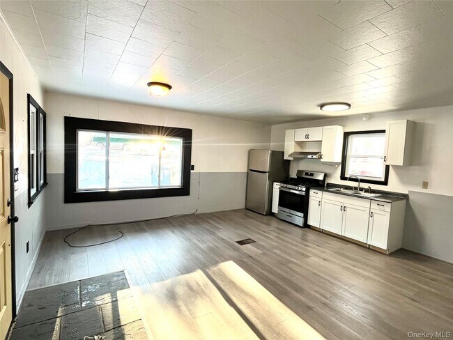 Foto del edificio - 12 Church St