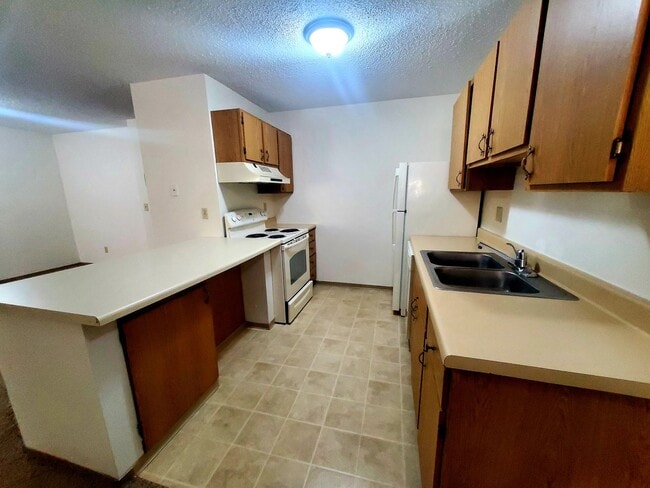 Interior Photo - The Grove of White Bear Lake
