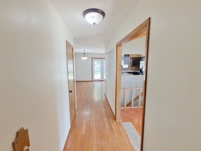 Foto del edificio - 3BR Rental Home - Andover School District