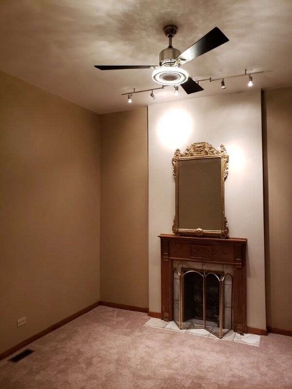 Foto del edificio - 4459 S Oakenwald Ave