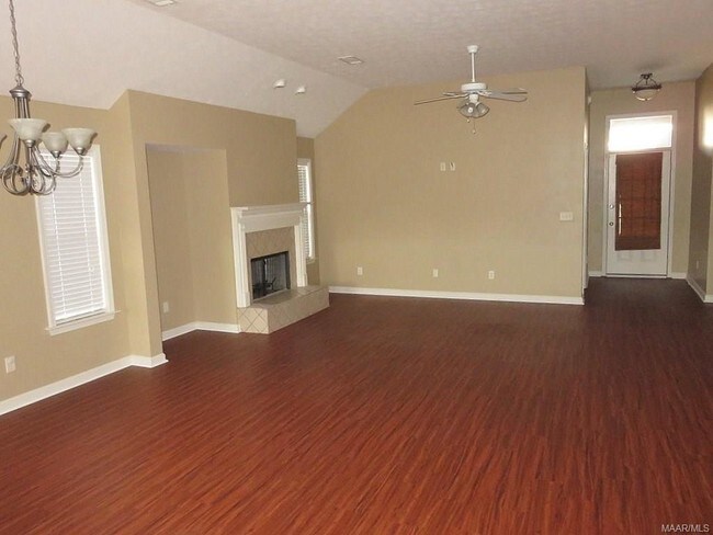 Foto del edificio - 9820 Red Maple Ln