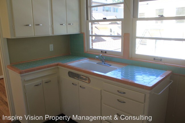Foto del edificio - 2423-2423 NW Johnson St