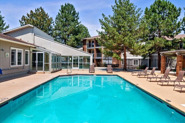 View of New Sunset Place Apartments under $1,500 - Aurora, CO - Updated Today ...