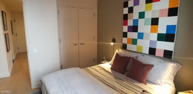 Foto del edificio - 2 br, 1 bath  - 41 Blue Slip 205