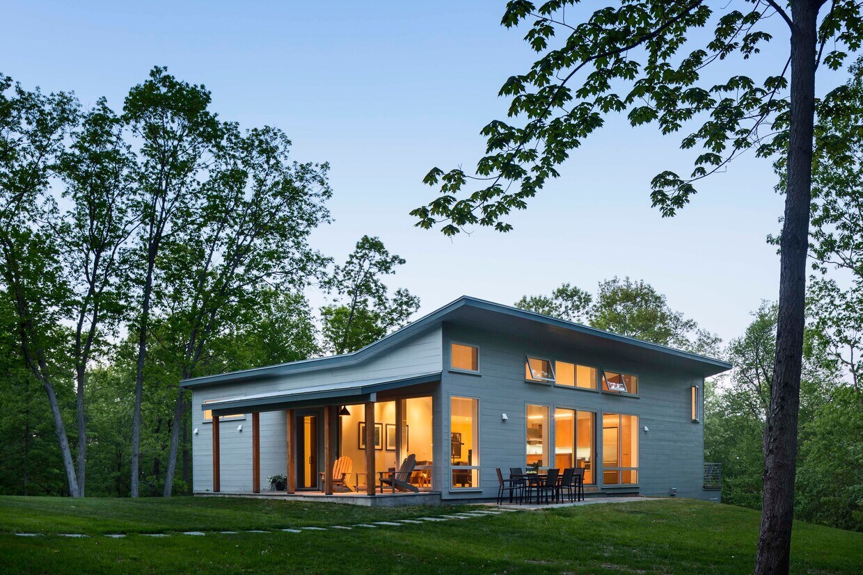 425 Lk Dr  