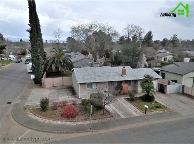 Building Photo - 3909 Mercury Dr