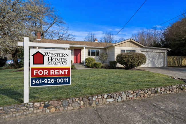 Building Photo - 2055 NW Beca Ave