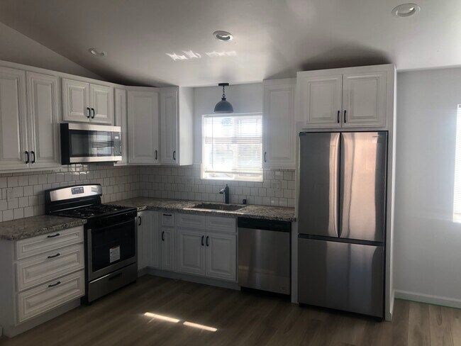 New kitchen - 795 Amador Ave