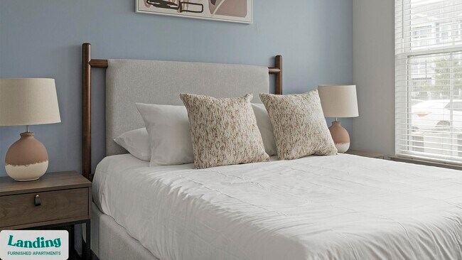 Building Photo - 3237 Memorial Blvd