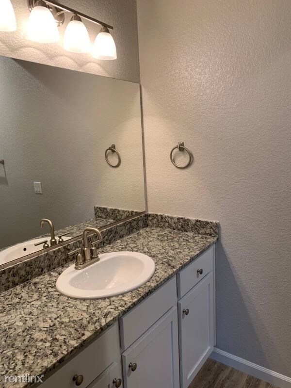 Building Photo - 4 br, 3 bath House - 14151 Glowing Amber Ct