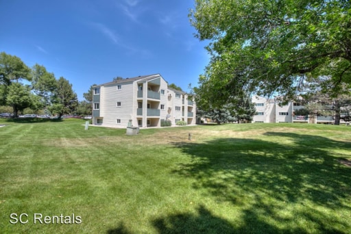 Building Photo - 1030 Davidson Dr