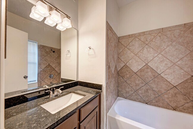 Foto del edificio - Somerset 202