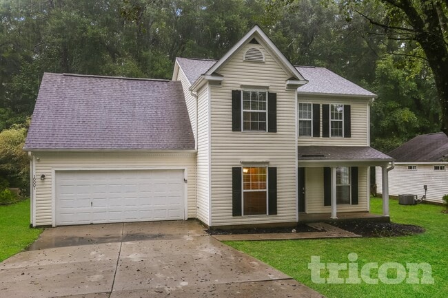 Building Photo - 10007 Northwoods Forest Dr