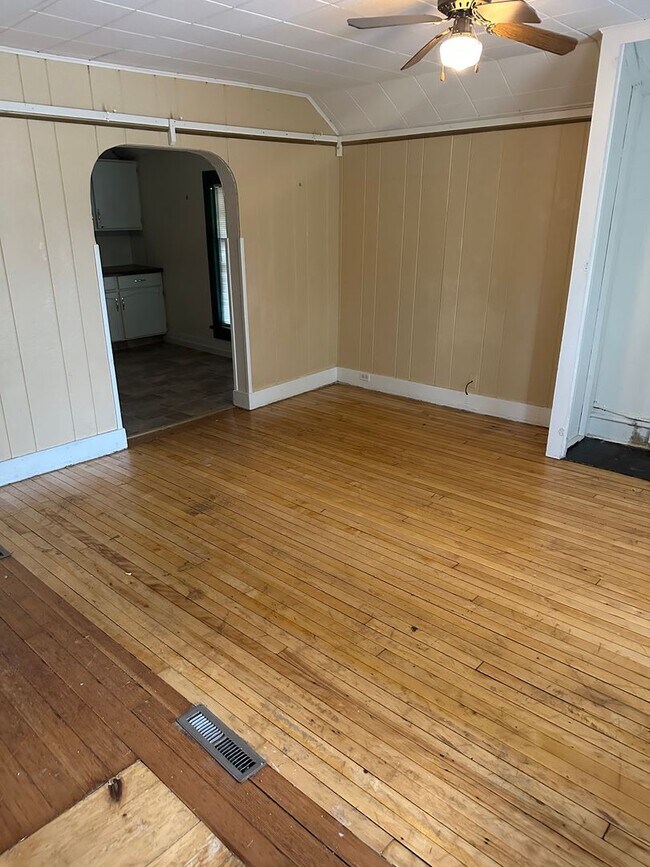 Foto del edificio - 815 2nd Ave S